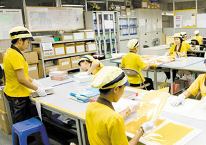 BÚT XOÁ - BĂNG XOÁ - RUỘT XOÁ BÚT XOÁ - BĂNG XOÁ - RUỘT XOÁ